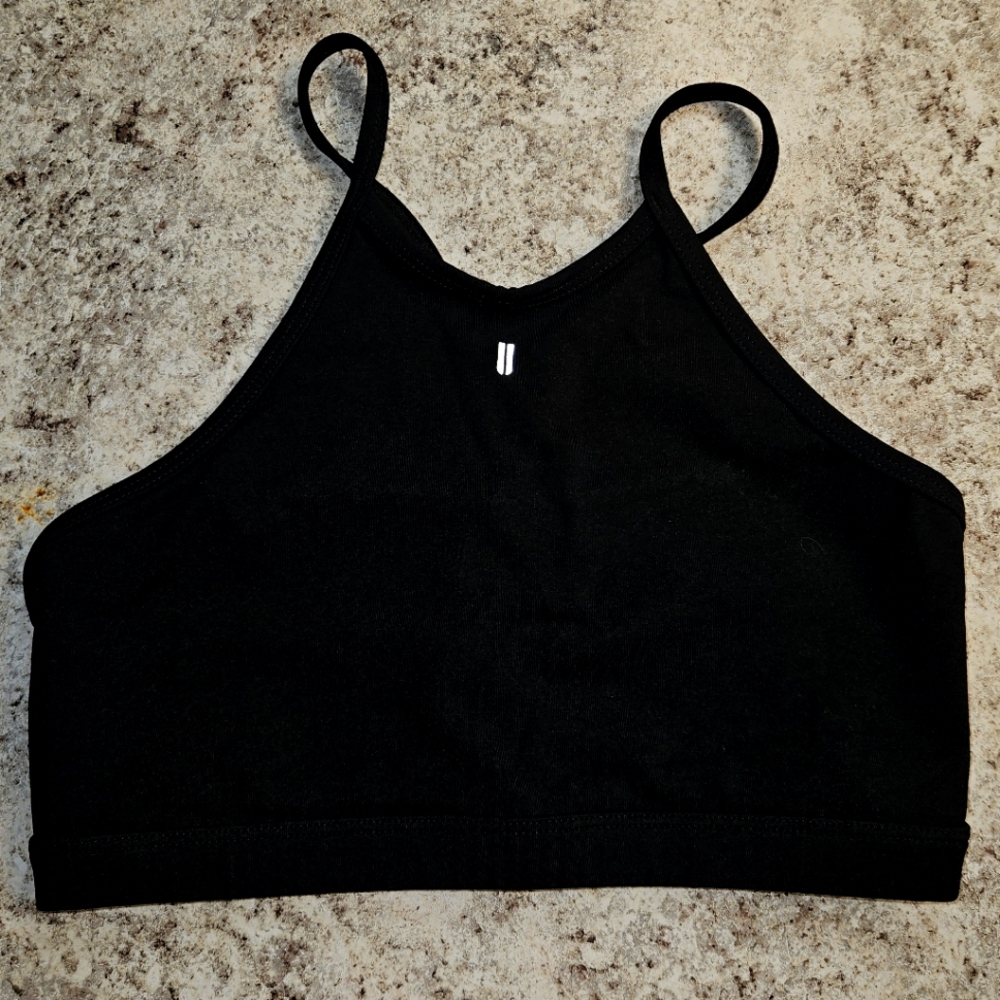 NOBULL Black High-Neck Sports Bra